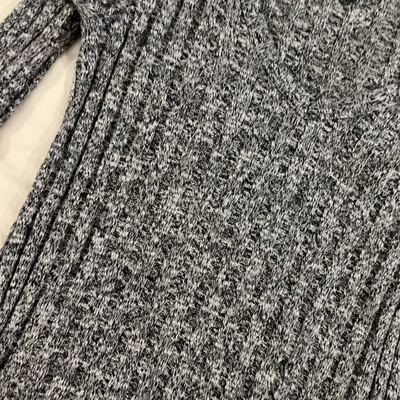 TOPSHOP Knit Sweater - Picture 3 of 6